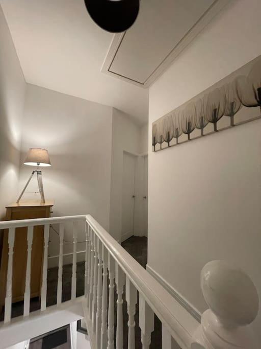 Modern, Spacious And Central Location Aberdare Kültér fotó
